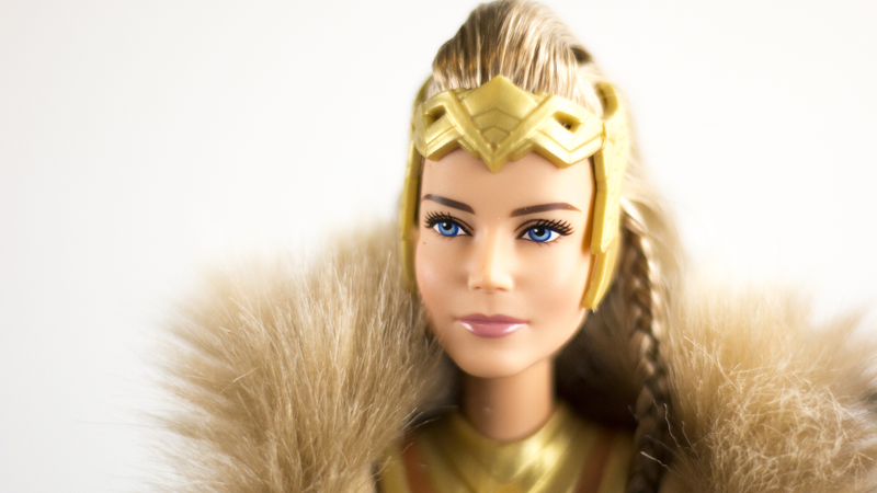 Illustration for article titled Wonder Woman Makes Barbie Look Good
